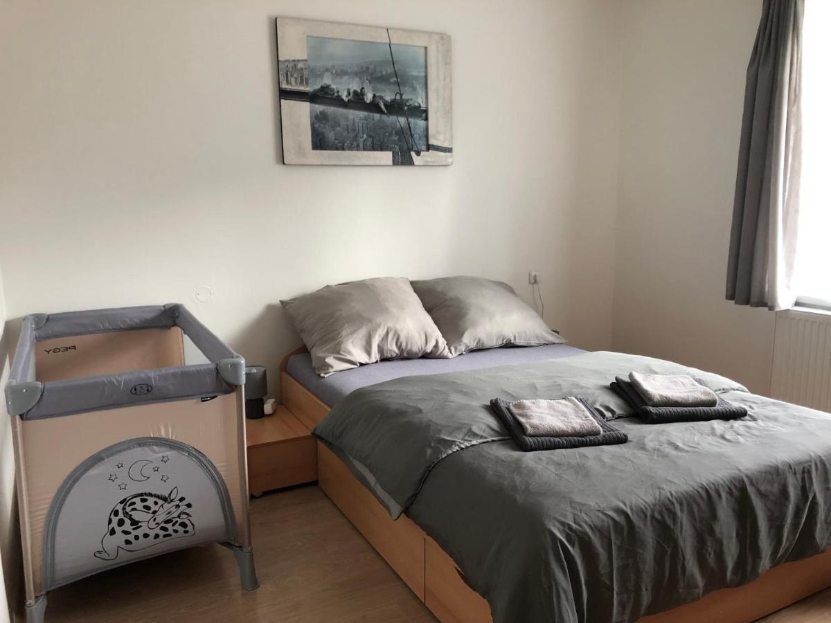 Apartmány Jevany Exterior foto